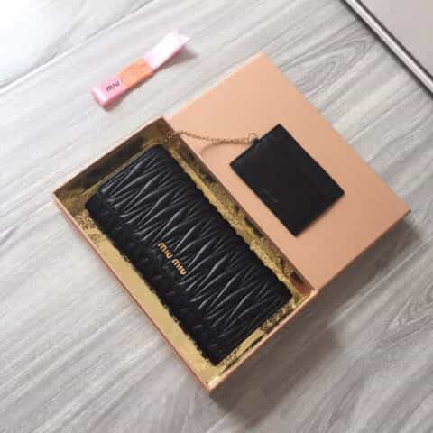 MIUMIU缪缪进口顶级进口绵羊皮专柜新款钱夹5MH109