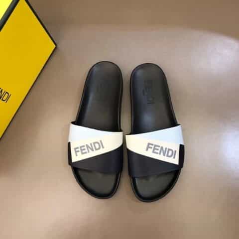 FENDI芬迪   3D打印牛皮经典男士拖鞋