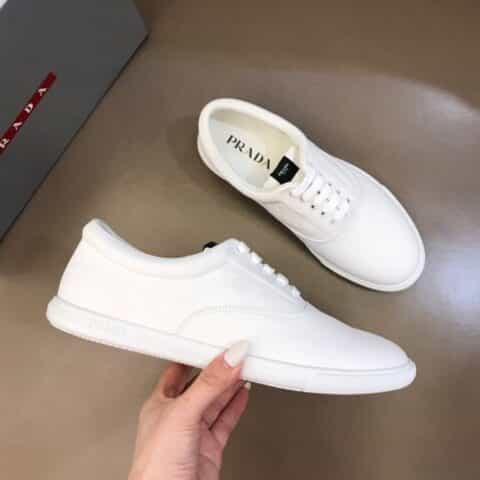 PRADA/普拉达   进口头层小牛皮材质新品男士小牛皮系带运动鞋