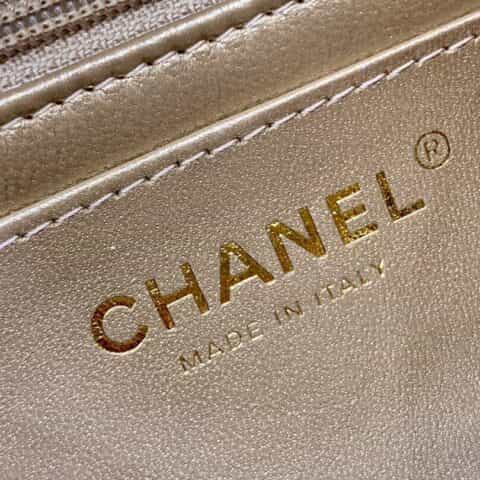 Chanel Flap Bag 新款金属球包金珠CF方胖子 AS1786鹅蛋黄