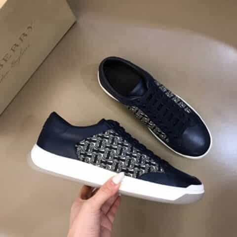 Burberry巴宝莉   2021春夏新品男士经典低帮运动鞋