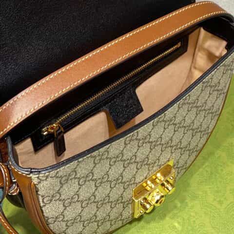 Gucci Padlock月形包 644524