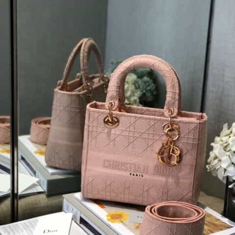 Dior Lady D-Lite 刺绣戴妃包 M0565玫瑰粉