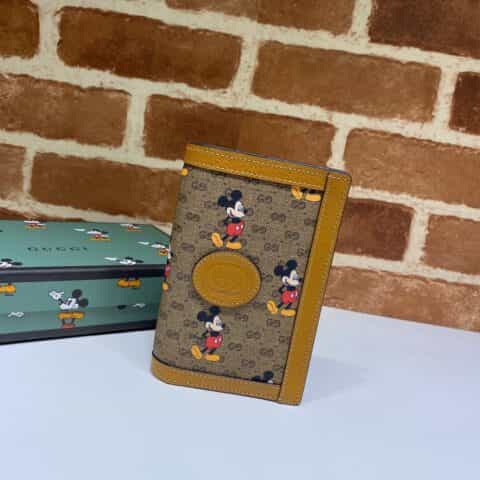 GUCCI古驰2020新春米奇新款印花刺绣护照夹卡包602538