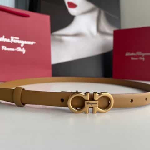 Ferragamo菲拉格慕   女士经典1.5cm细款腰带