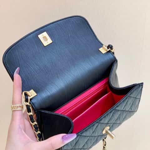 Chanel 2021春夏新款口盖包 AS2477黑色