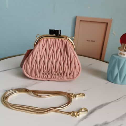 MIUMIU缪缪Cloquet进口小羊皮Belle迷你美人包5BP016