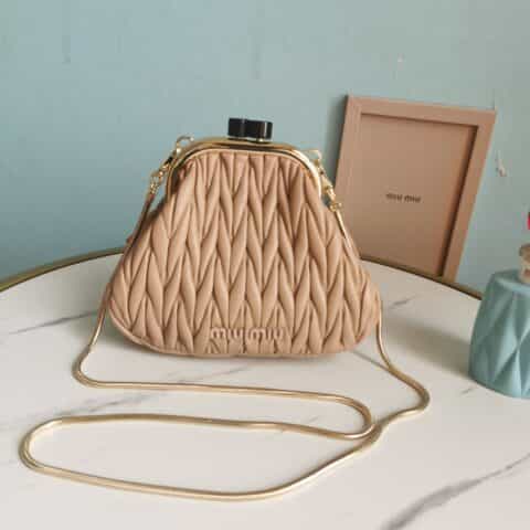 MIUMIU缪缪Cloquet进口小羊皮Belle美人包5BP016L