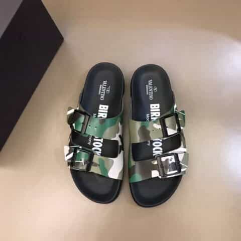 Valentino华伦天奴    V T华伦高端时尚男士拖鞋
