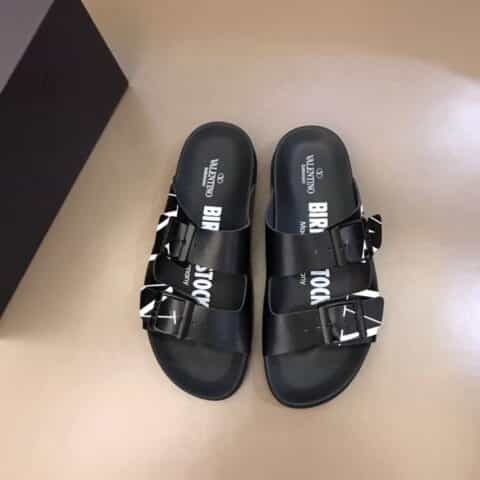 Valentino华伦天奴    V T华伦高端时尚男士拖鞋