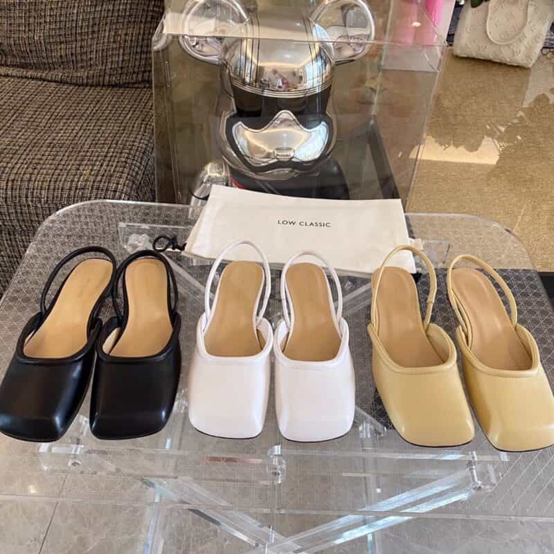 Low classic ????春夏新品 时髦复古方头凉鞋