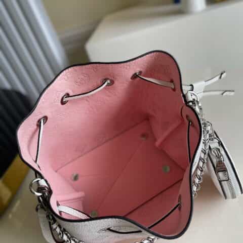 Louis Vuitton LV Bella 渐变粉水桶包 M57855