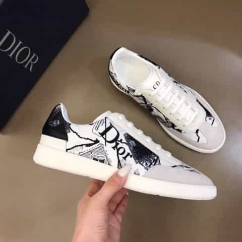 DIOR迪奥    光滑牛皮革搭配绒面革新款 B01 运动鞋