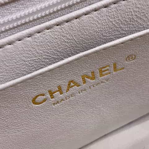 Chanel 经典之CF大mini带手腕版本 AS2431白色