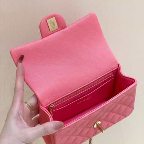 Chanel 经典之CF大mini带手腕版本 AS2431粉色