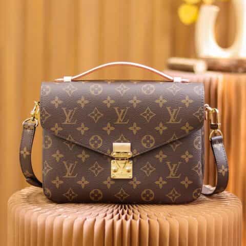 Louis Vuitton LV Pochette Métis 邮差包 M44875