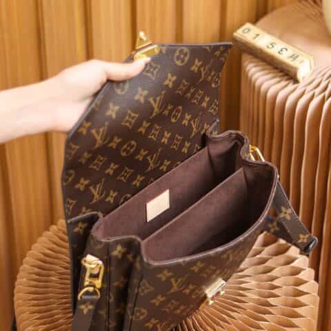 Louis Vuitton LV Pochette Métis 邮差包 M44875