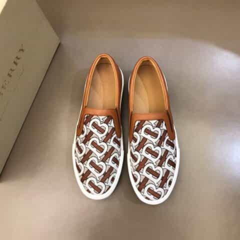 Burberry巴宝莉   B家2020春夏新品，男士经典低帮套脚运动鞋
