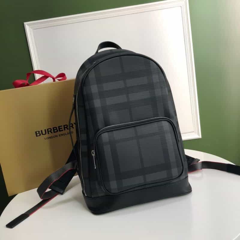 Burberry巴宝莉London 格纹双肩包