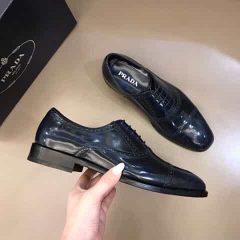 PRADA/普拉达   布洛克雕花鞋面原单男士正装皮鞋