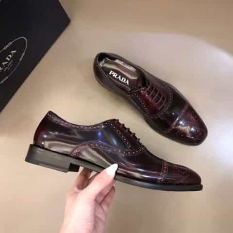 PRADA/普拉达   布洛克雕花鞋面原单男士正装皮鞋
