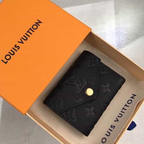 Louis Vuitton LV Zoe钱夹 M62935