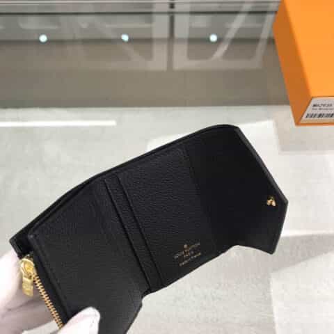 Louis Vuitton LV Zoe钱夹 M62935