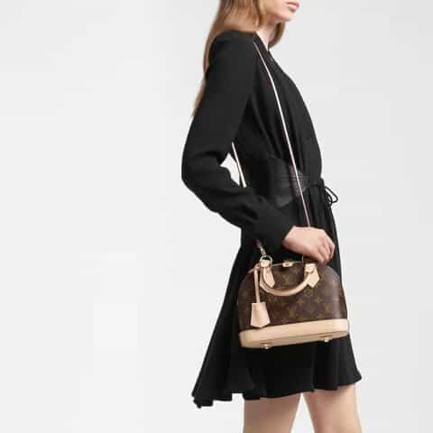 Louis Vuitton LV Alma BB 贝壳包 M53152