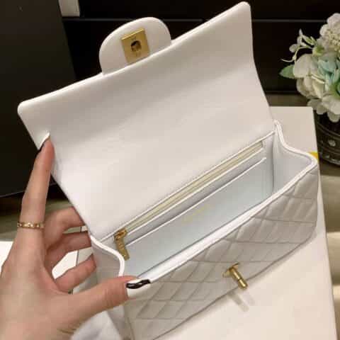 Chanel CF大mini带手腕版本珠光羊皮 AS2431白色
