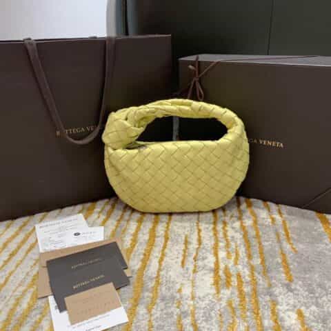 Bottega Veneta葆蝶家 Mini Jodie Bag 651876冰激凌