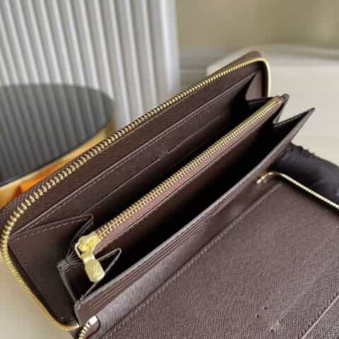 Louis Vuitton LV Zippy Organizer拉链钱夹 N63502