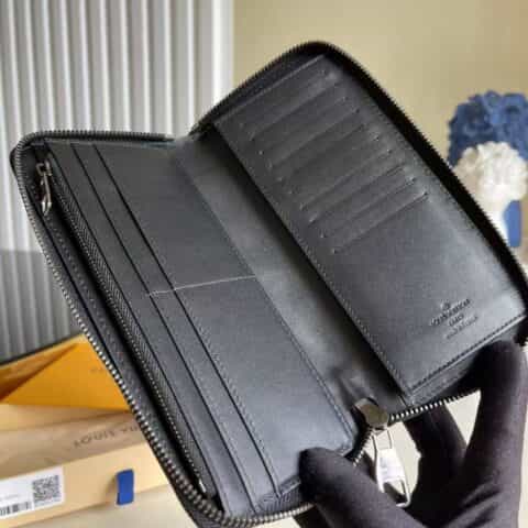 Louis Vuitton LV Zippy竖款钱夹 N63548