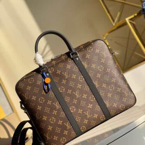 Louis Vuitton LV Porte-Documents Voyage小号公文包M52005