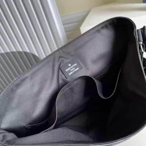 Louis Vuitton LV District MM 中号邮差包 M45271