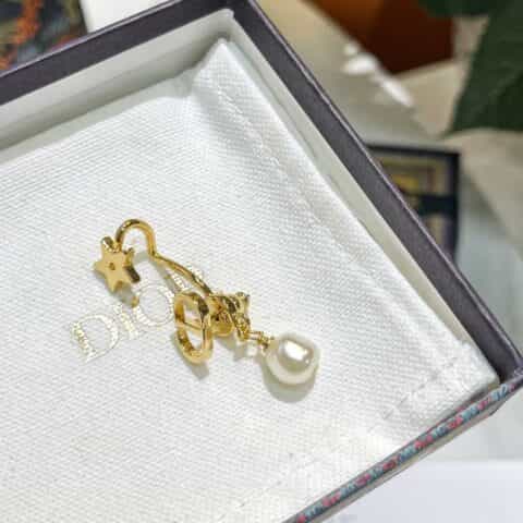 2021新款DIOR迪奥珍珠耳钉耳夹