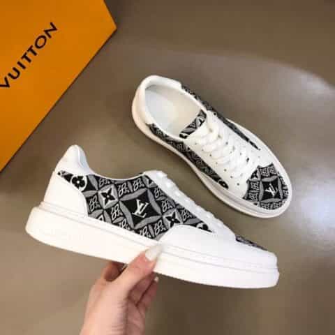 LV/路易威登    黑色头层牛皮拼接印花帆布鞋面新品男士高端休闲运动鞋