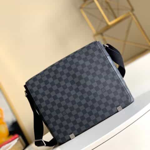 Louis Vuitton LV District MM邮差包 N41029