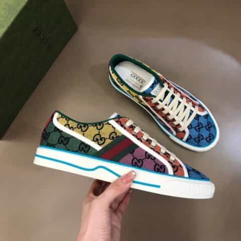 Gucci古驰   2021520特别系列1977情侣GG运动帆布鞋