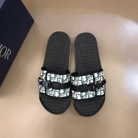 DIOR迪奥   D～家传统精湛工艺高端男士拖鞋人字拖