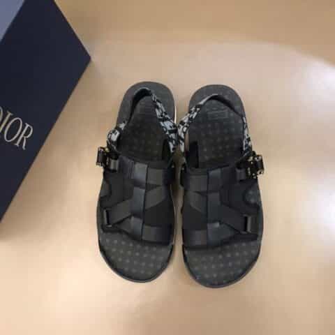 DIOR迪奥   D～家传统精湛工艺高端男士凉拖鞋