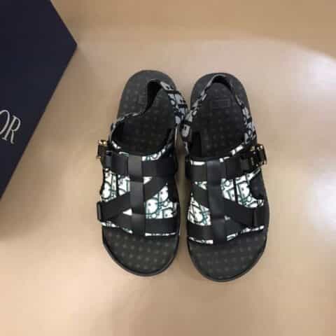 DIOR迪奥   D～家传统精湛工艺高端男士凉拖鞋