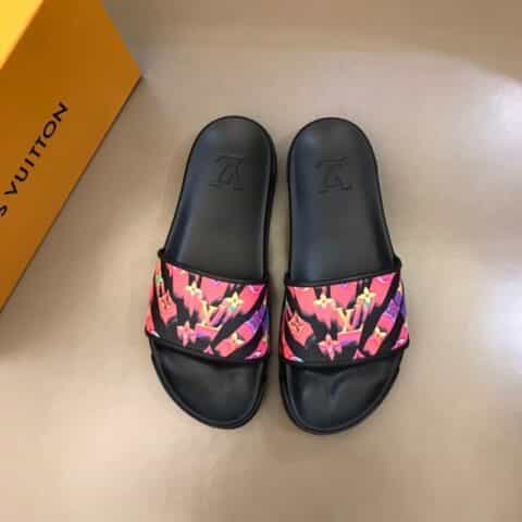 LV/路易威登   鞋面选用进口原版印花高端男士拖鞋
