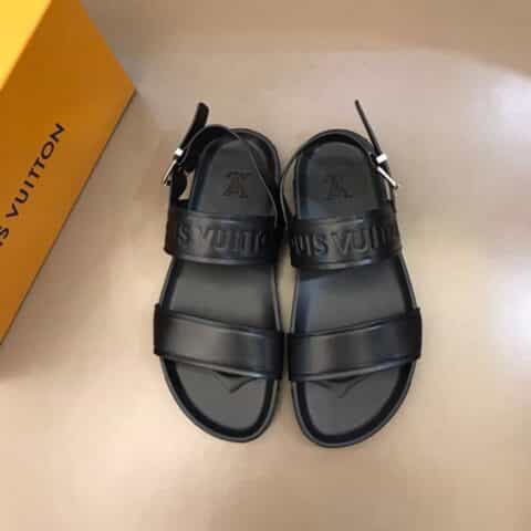 LV/路易威登  头层牛皮材质L 牌奢品男士拖鞋