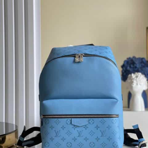 Louis Vuitton LV Discovery Backpack双肩包 M30747