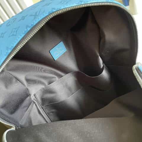 Louis Vuitton LV Discovery Backpack双肩包 M30747