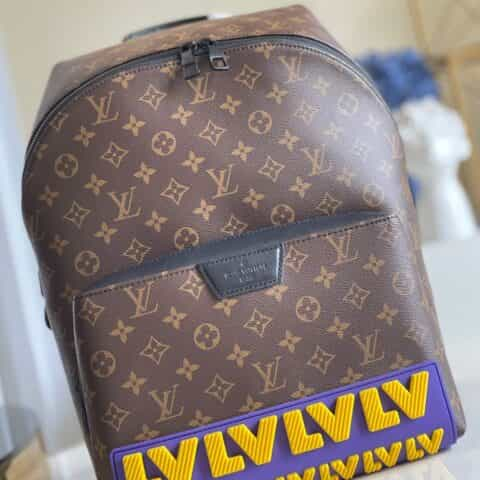 Louis Vuitton LV Discovery Backpack双肩包 M57965