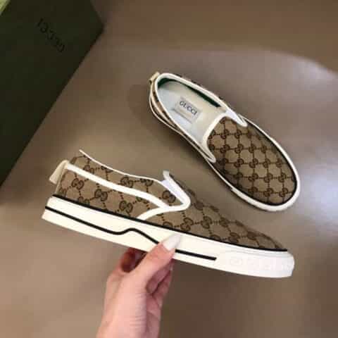 GUCCI古驰   G家  Tennis 1977系列，情侣GG运动帆布鞋