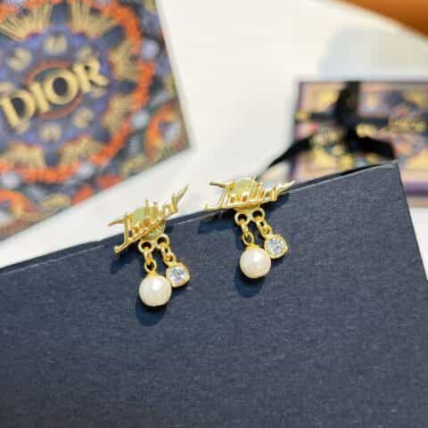 2021 DIOR迪奥JADIOR珍珠耳钉耳环
