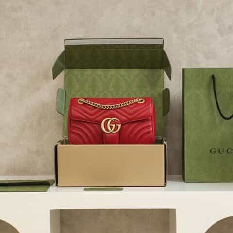 Gucci GG Marmont small matelassé shoulder bag 443497红色