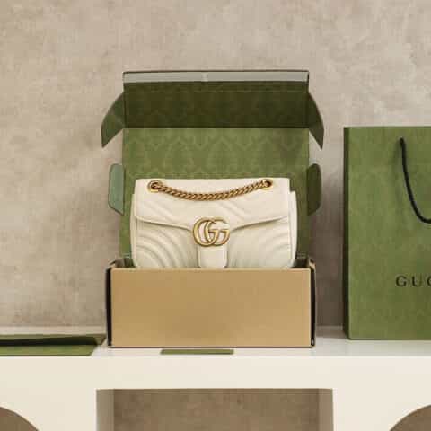 Gucci GG Marmont small matelassé shoulder bag 443497白色